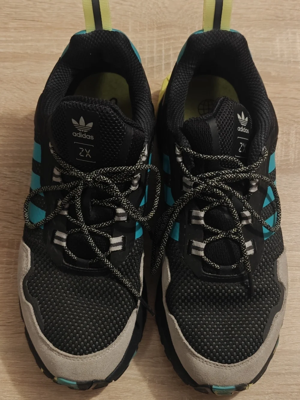 adidas low top